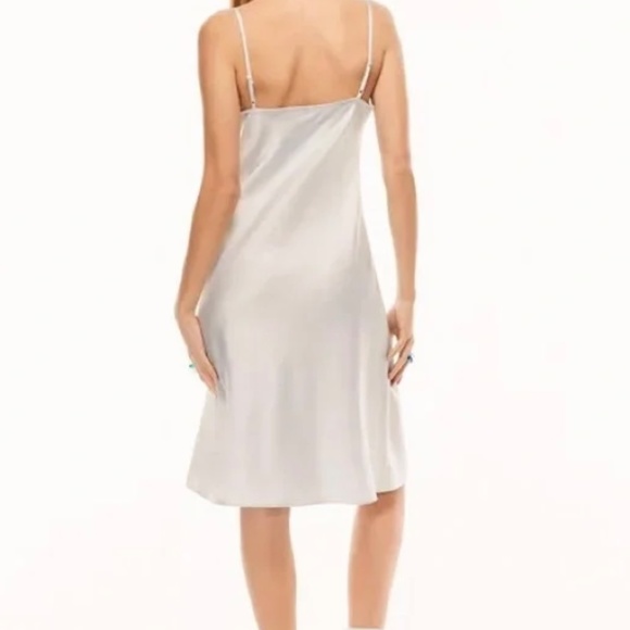 Aritzia Rae satin dress size small matte pearl - Picture 8 of 10